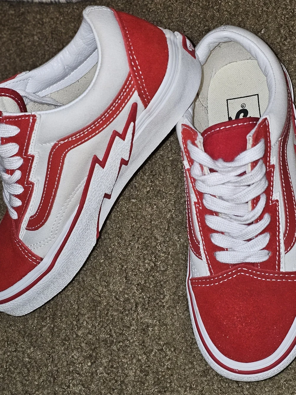 Vans these bolt